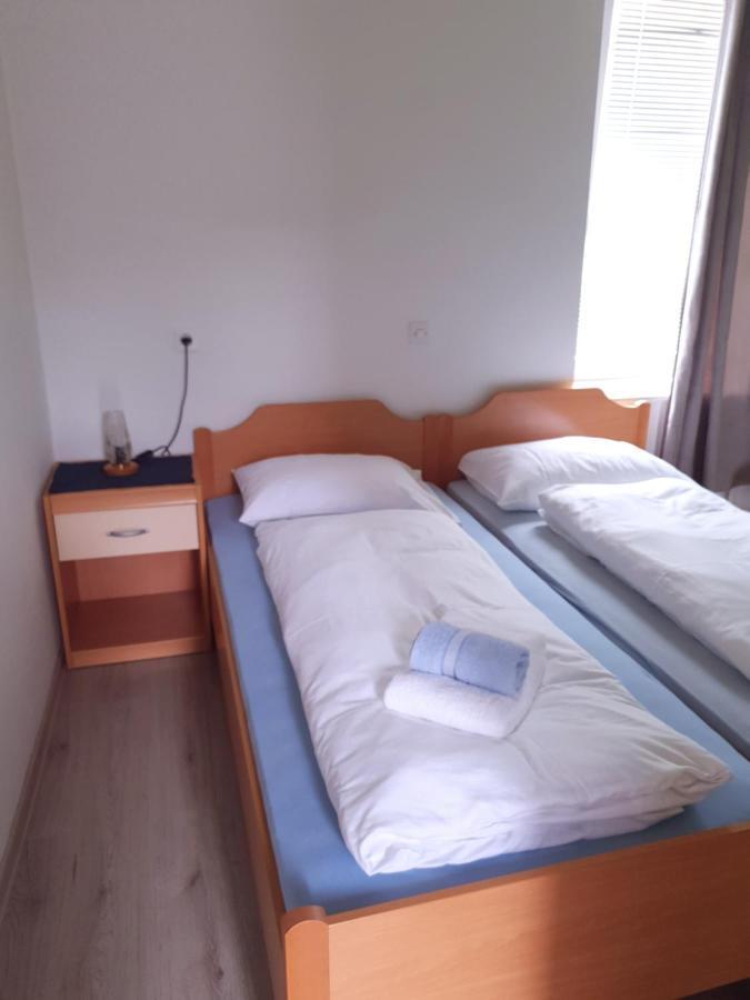 Guesthouse Osvald Zirovnica Luaran gambar